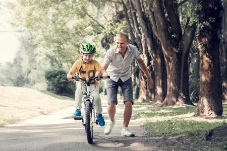 photo apprendre à faire du vélo