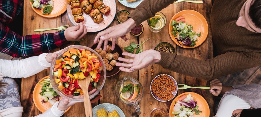 photo repas entre amis