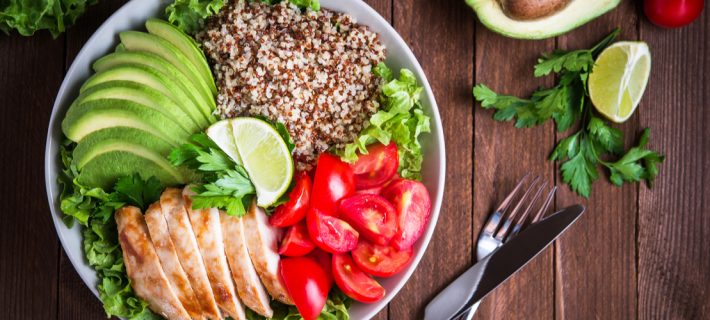 Une bonne alimentation pour un joli ventre plat  Fifty & Me MAGAZINE