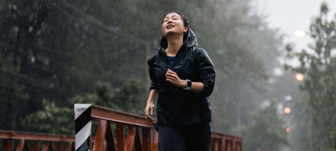 courir sous la pluie