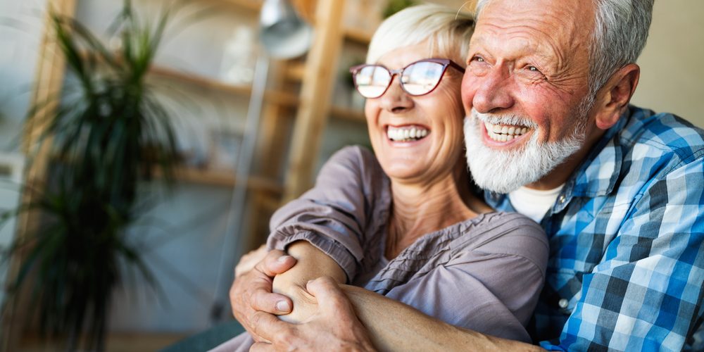 vrouwen vallen op oudere mannen