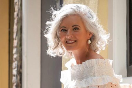 haartrends lente grijs haar